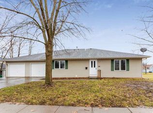 1011 Rochester Ave, Iowa City, IA 52245