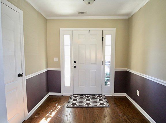3rd image of 3050 Bastian Ct