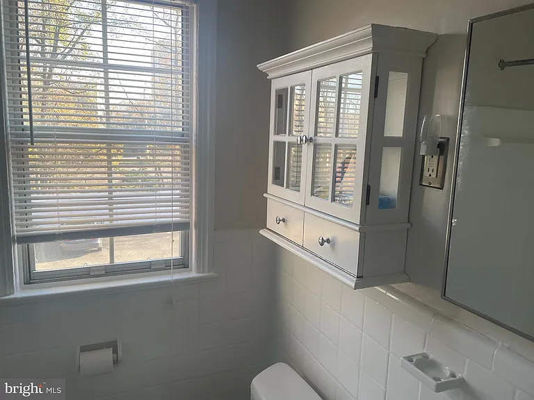 6704 W Wakefield Dr #B2 — Photo 13