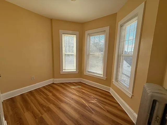 4 bed, 1200 sqft, $3,650 — Photo 3
