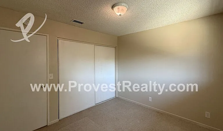 20130 Rimrock Rd #B — Photo 10