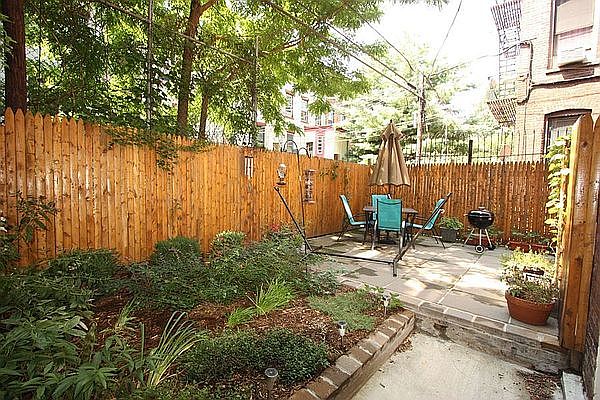 1st image of 1284 Pacific St APT 1C