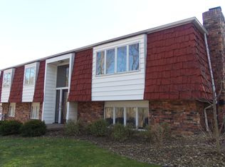 222 Northgate Manor Rd, New Cumberland, WV 26047