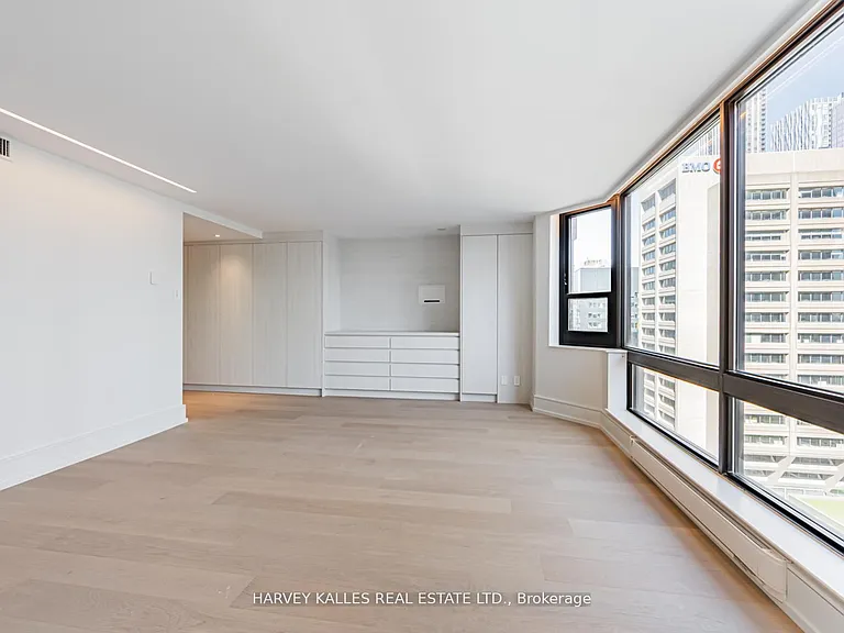 1166 Bay St #1703 — Photo 24