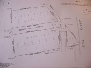 3205 S Wright Rd, McHenry, IL 60050