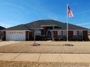 421 Summer Cove Cir NW, Madison, AL 35757