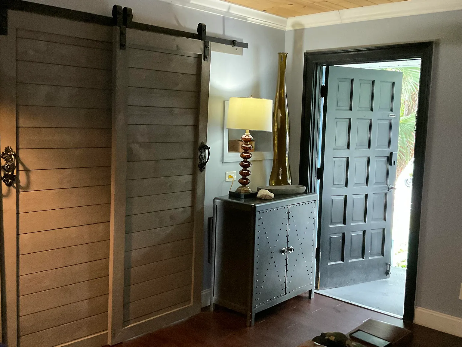 1 bed, 1.0 bath, 540 sqft, $1,875 — Photo 2