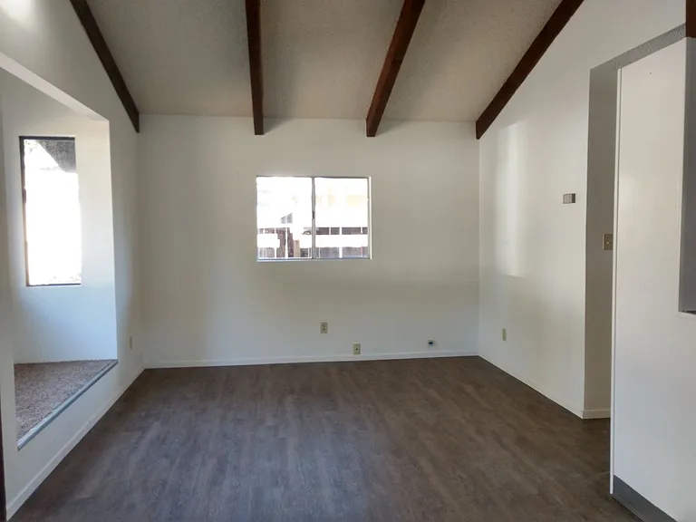 305 S Pueblo Ave #A — Photo 6