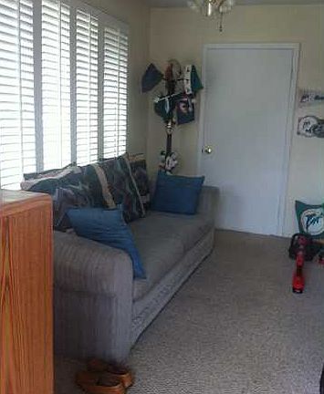 4th image of 1702 Yorktowne Blvd