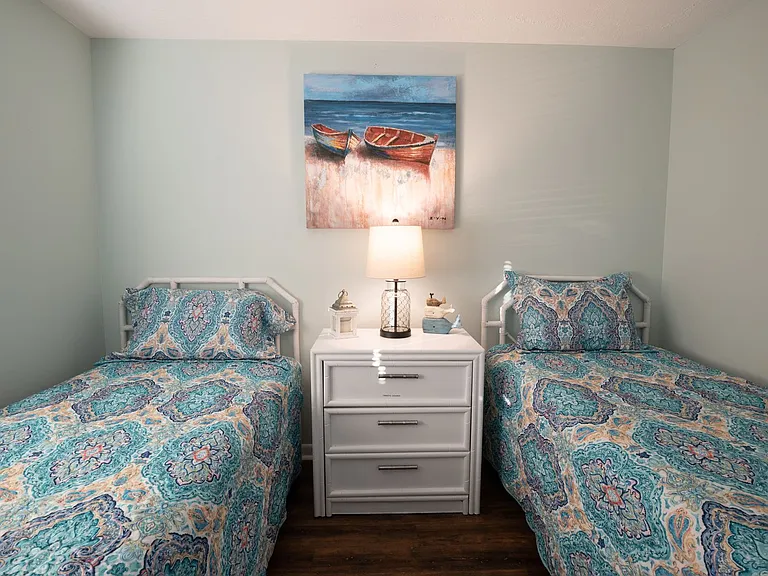 2105 Surfrider Ct — Photo 21