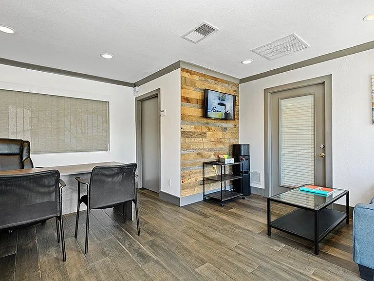 Portola East Mesa — Photo 12