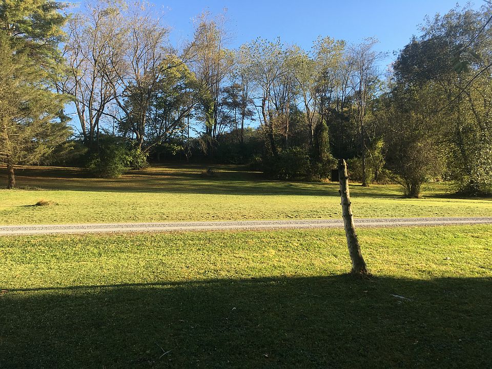 Upper lot 
