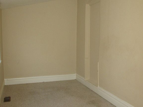 4th image of 2244 Wheaton Ave