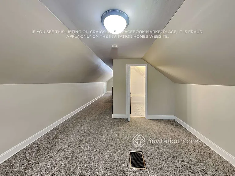 5049 N Newcastle Ave — Photo 16