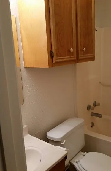 1803 N Tallowood Dr — Photo 12
