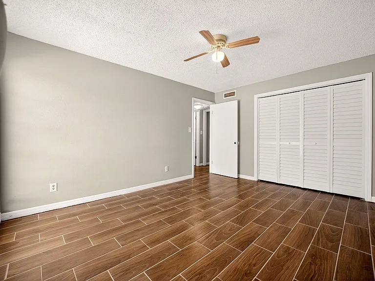 285 Wymore Rd #202 — Photo 12