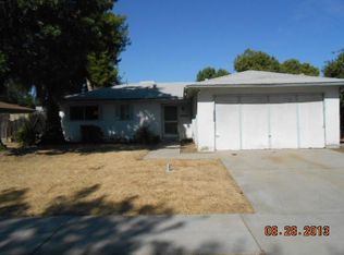 3861 N Renn Ave, Fresno, CA 93727