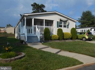 37 Pine Ridge Blvd, Whiting, NJ 08759