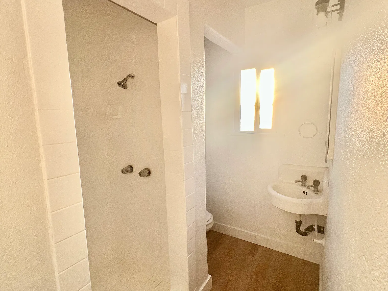1 bed, 500 sqft, $1,300 — Photo 3