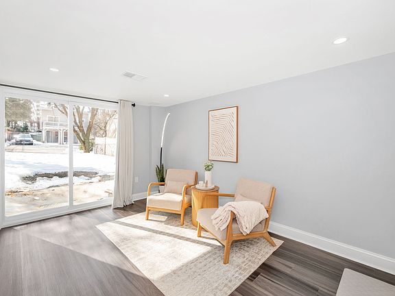 5th image of 3421 Newton St #A