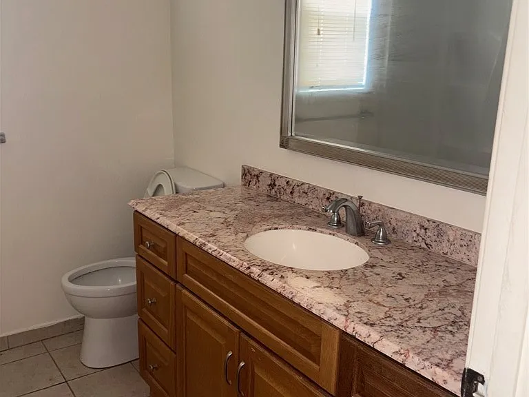 6513 Long Meadow Dr — Photo 11