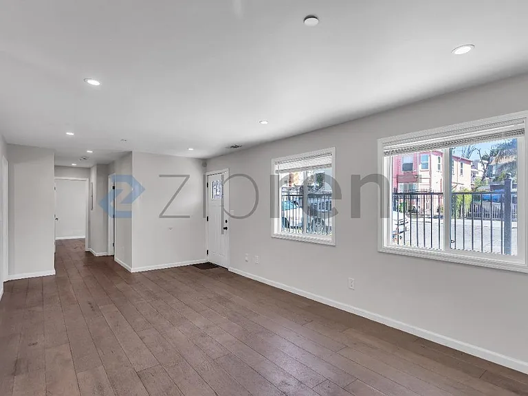 2273 E 23rd St #2273 — Photo 12