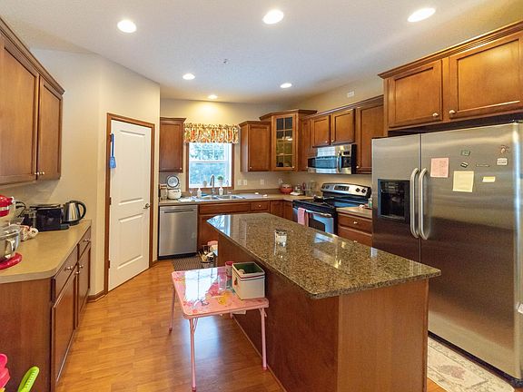 4th image of 5020 Dunkirk Pl N