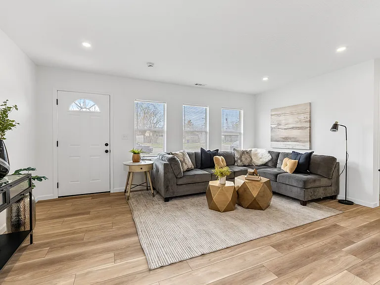 3558 Gerbert Rd — Photo 8