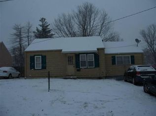 620 E Benton St, Windsor, MO 65360