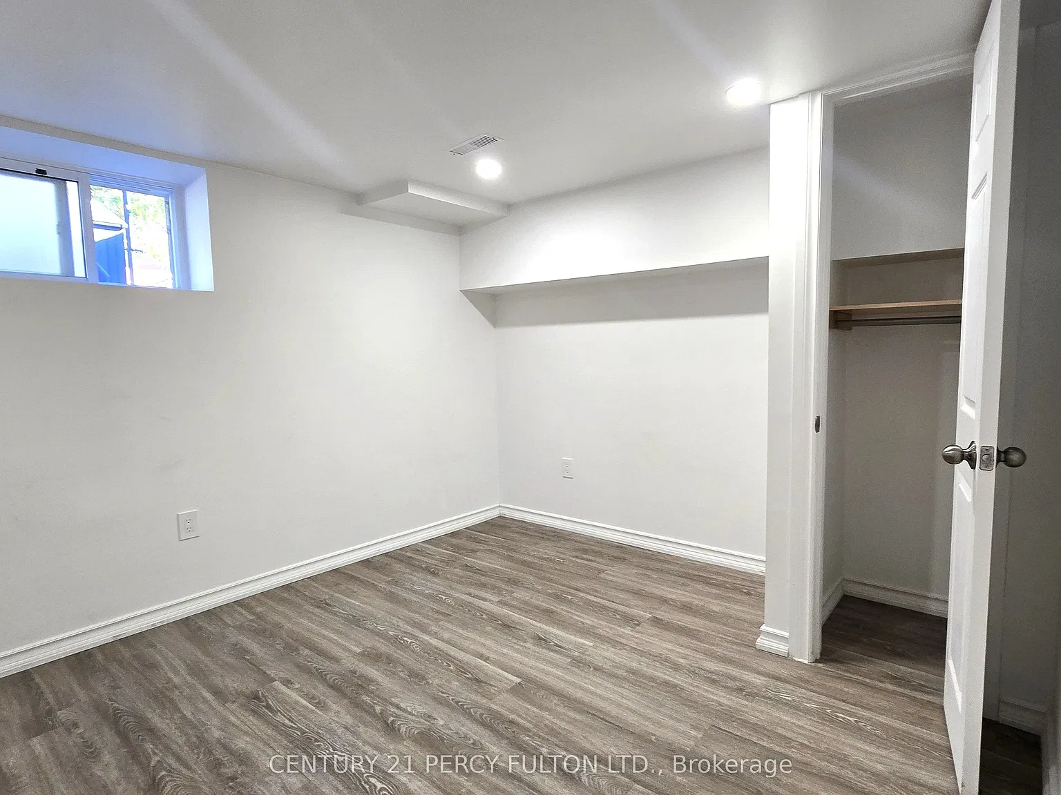 3 bed, $1,850 — Photo 4