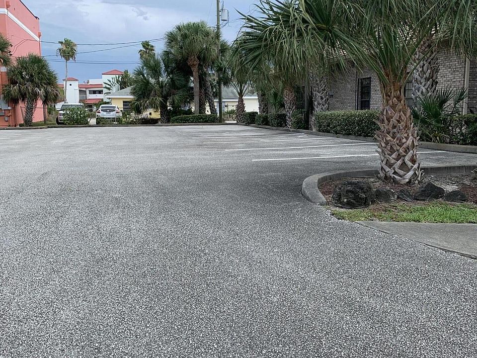 2nd image of 321 4th Ave