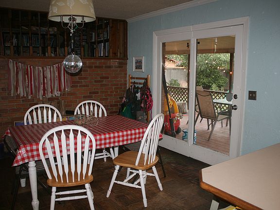 Kitchen-French Door to Patio