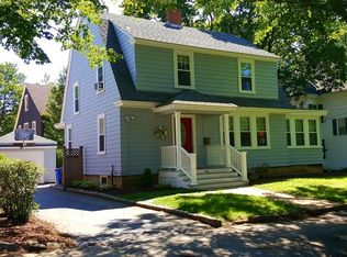 42 Chute St, Reading, MA 01867