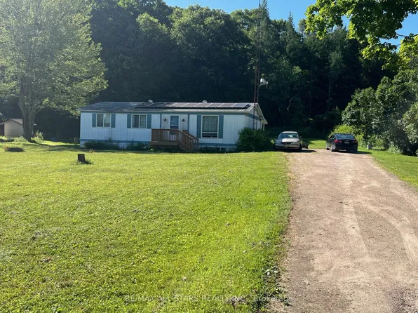 1225 Spring Valley Rd, Minden Hills, ON K0M 2K0