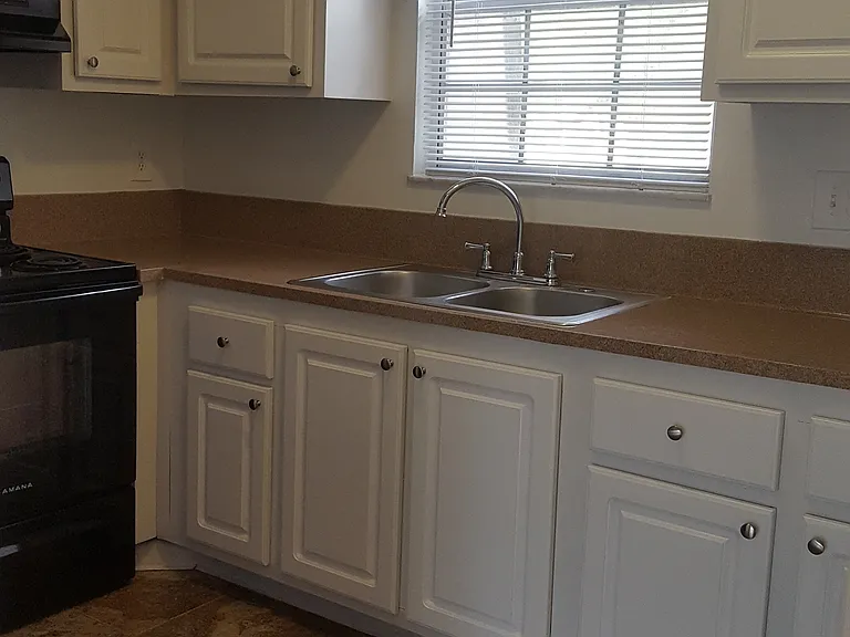 Oak Ridge Apartments — Photo 31