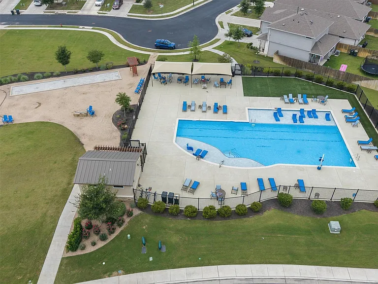 233 Baron Creek Trl — Photo 30