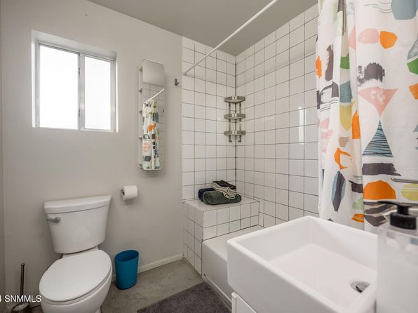 las-cruces-new-mexico-442828789 picture