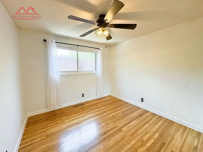 15001 Ridgetop Dr — Photo 20