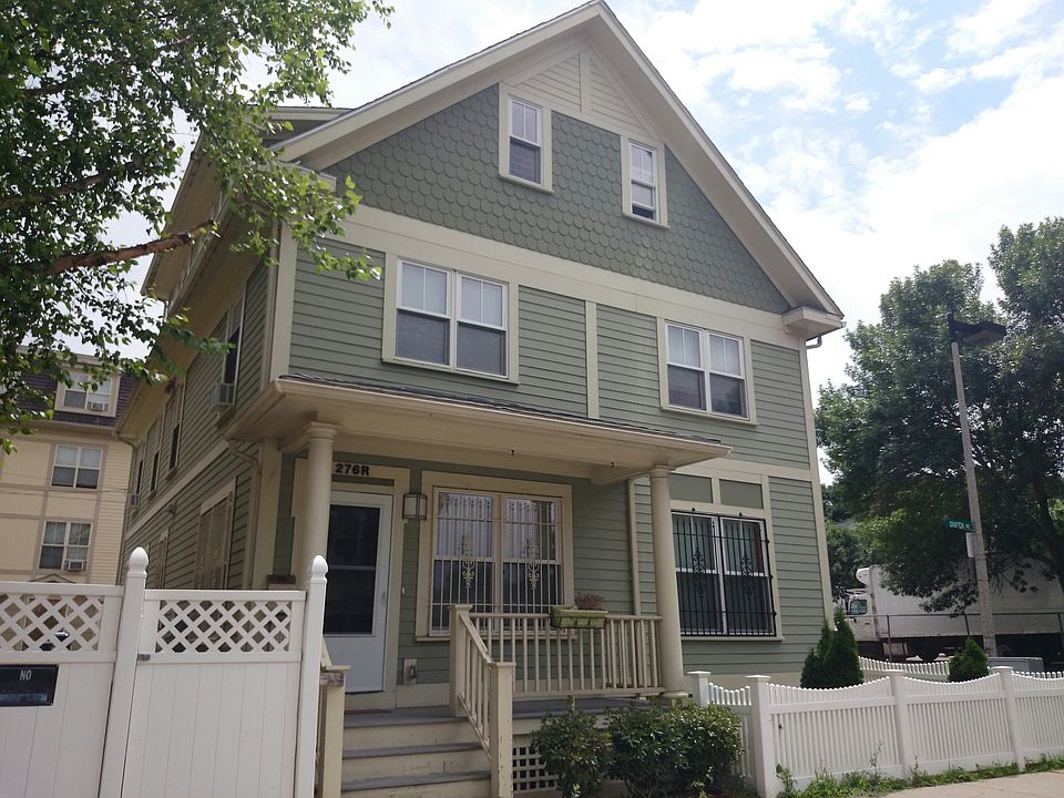 2nd image of 276R Quincy St