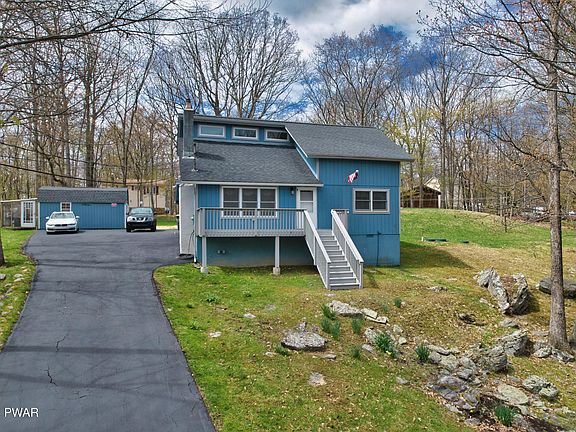 3rd image of 182 Heather Hill Rd