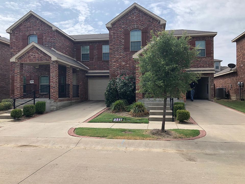 1st image of 2244 Abbey Ln