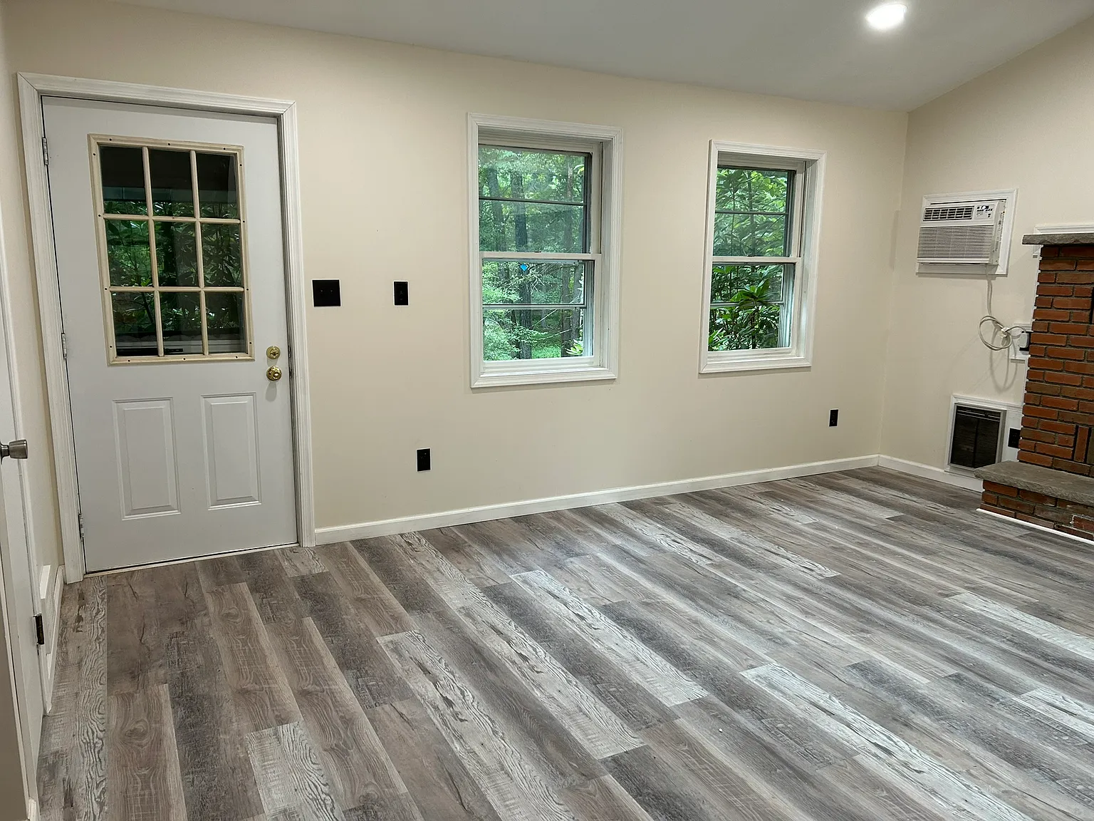 2 bed, 1020 sqft, $2,000 — Photo 4