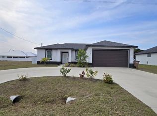 110 Nelson Rd S, Cape Coral, FL 33991