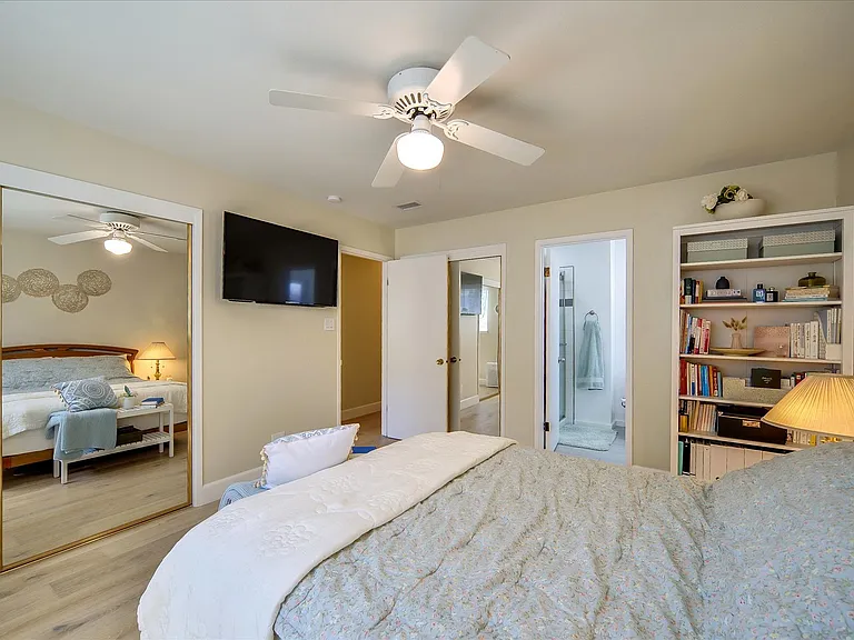 6237 Hancock Ave — Photo 19