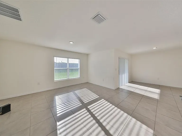 16782 Carlton Pond St — Photo 8