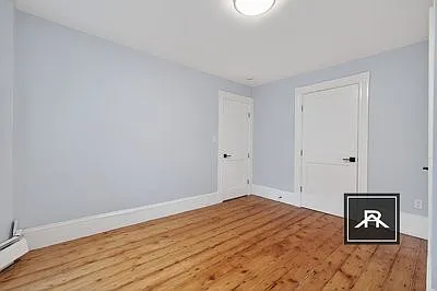 3 bed, 1.5 bath, $3,500 — Photo 4