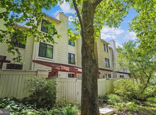 2 Lea Pond Ct, Montgomery Village, MD 20886