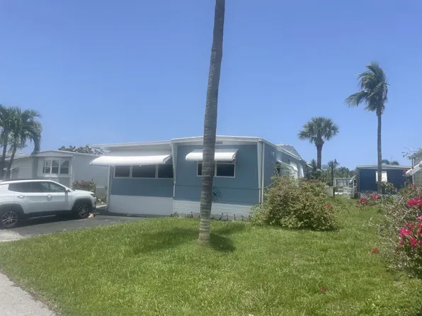 7315 43rd Dr N #685, West Palm Beach, FL 33404