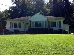 670 Lakewood Dr, Charleston, WV 25312