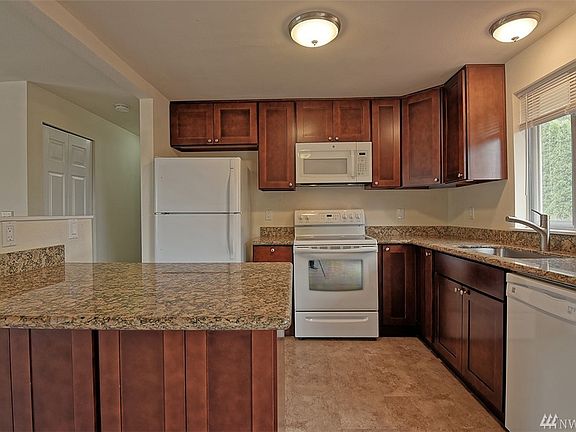 2nd image of 5109 106th St NE